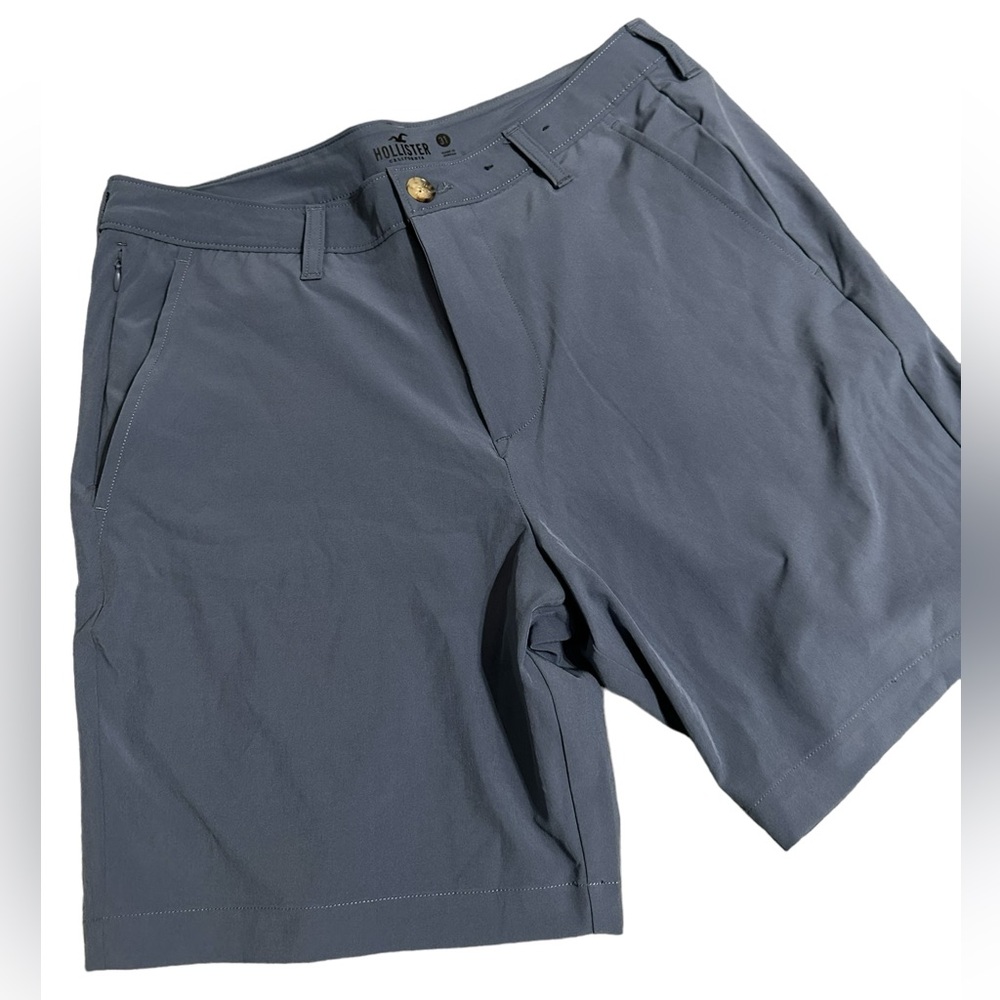 Like New Hollister Shorts - Picture 3 of 7